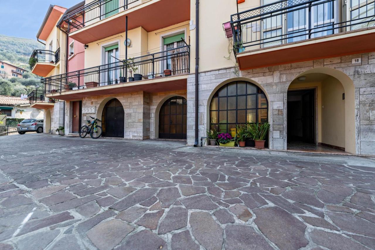 La Casa Di Martin Apartment Brenzone sul Garda Exterior photo